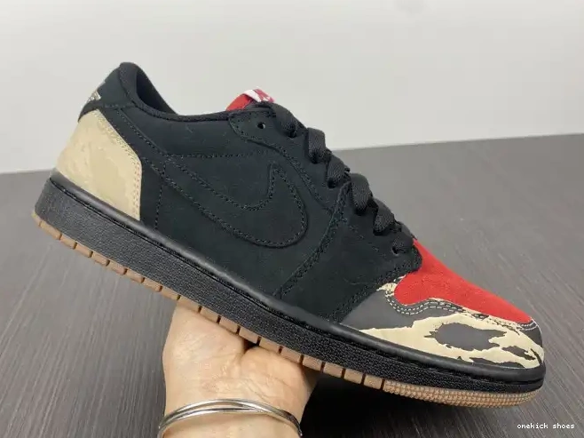 Rep Onekick Air Low 1 SoleFly x Carnivore Jordan DN3400-001 0404